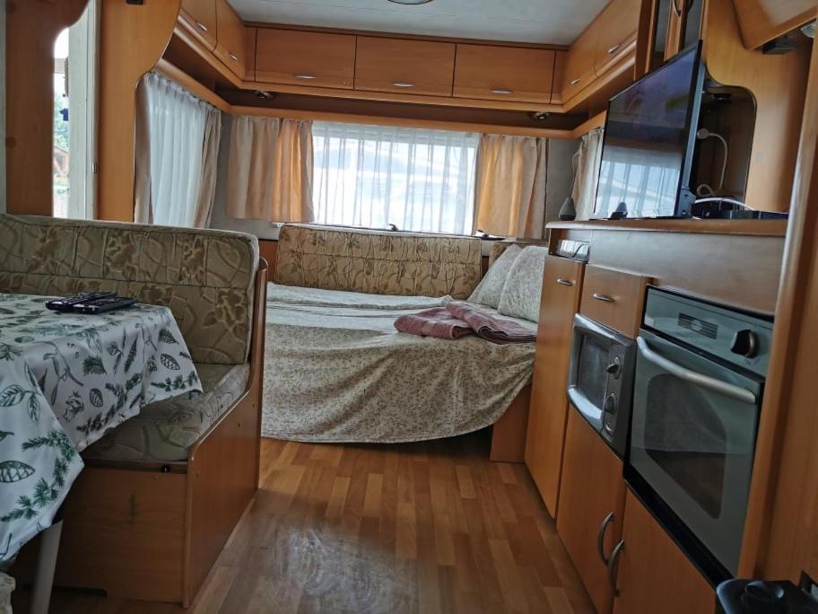 Sea Caravan On The Beach Kiten  Esterno foto