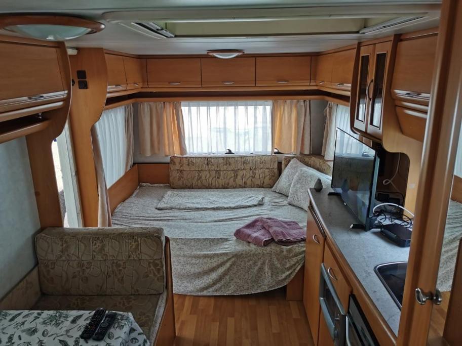 Sea Caravan On The Beach Kiten  Esterno foto